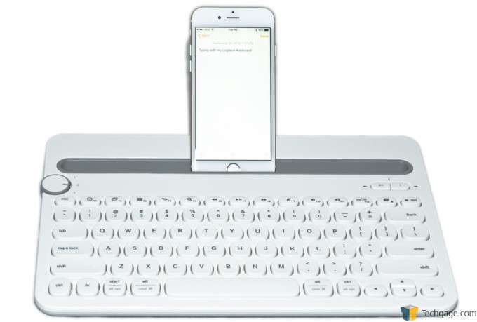 Logitech K480 Bluetooth Keyboard - Phone Docked