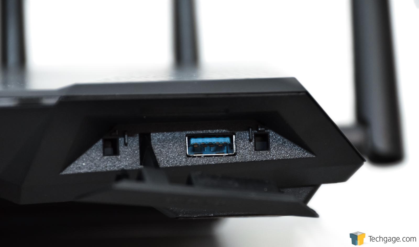 ASUS RT-AC3200 Wireless AC Router Review – Techgage