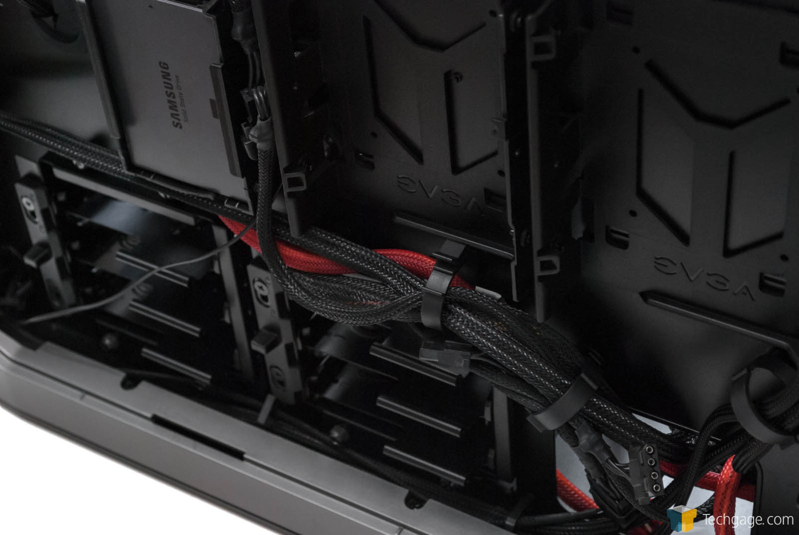 Techgage Review Of The Evga Dg 87 Gaming Case Shot Cable Management 3