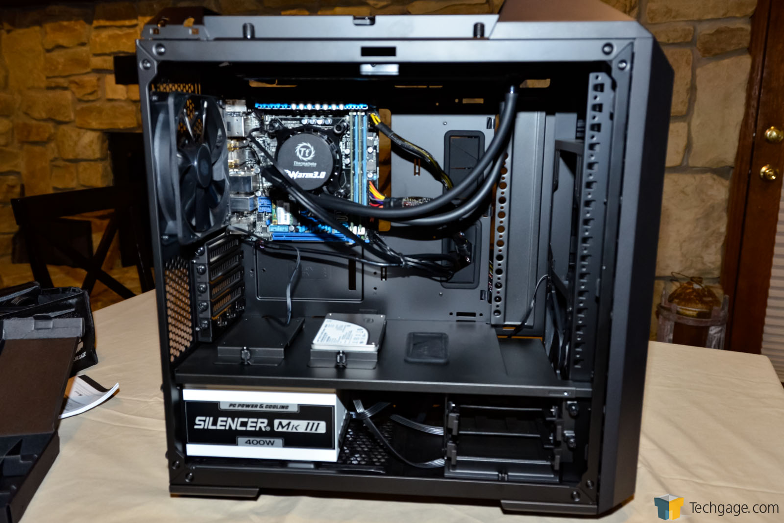 Dependence pendant priority A Fully Modular Mini Tower: Cooler Master MasterCase Pro 3 Review – Techgage
