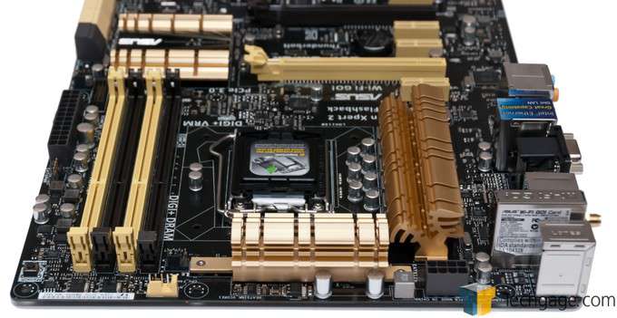 ASUS Z87-EXPERT - Board Top