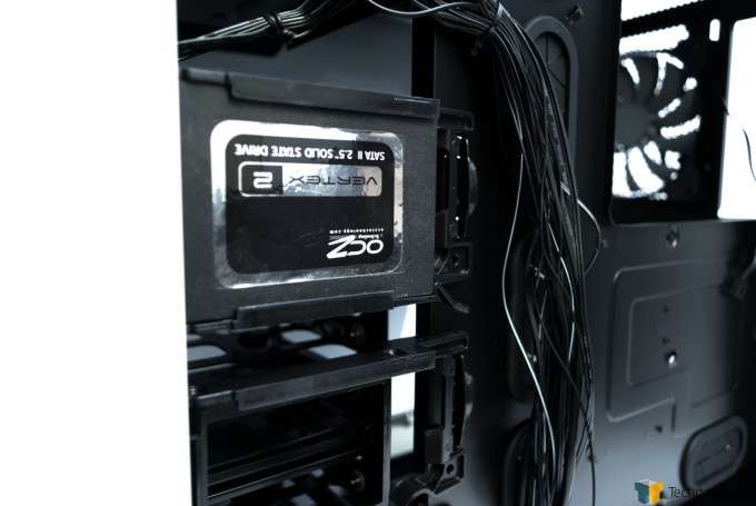 Corsair Graphite 780T Full-Tower Chassis - SSD Sled