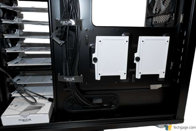 Fractal Design Define R5 Chassis - Inside