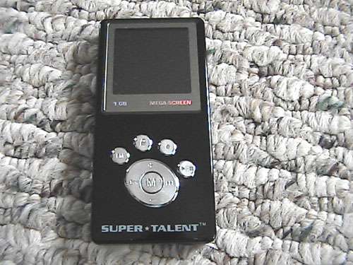 Super Talent Mega Screen MP3 Player – Techgage