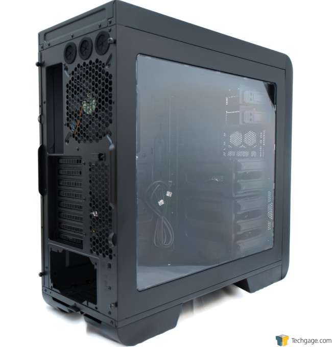 Thermaltake Core V51 - Rear 3/4 View