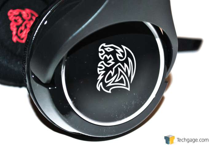 Tt eSPORTS CRONOS Gaming Headset - Earcup Logo