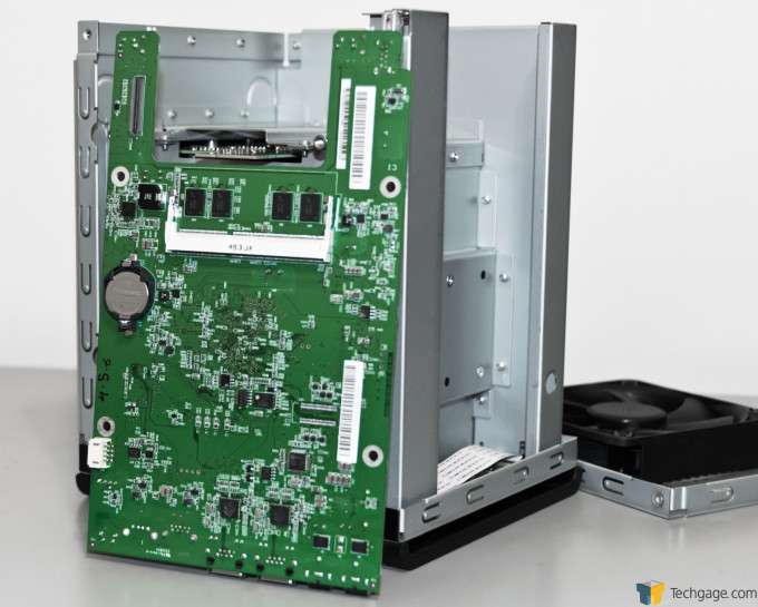 WD My Cloud DL4100 Business NAS - Back of Motherboard
