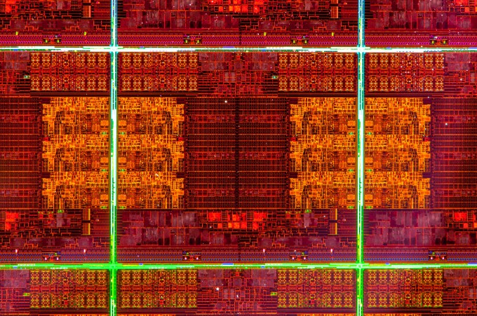 Intel Ivy Bridge-E Wafer Close-up