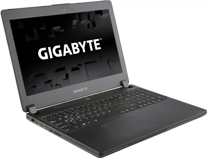 GIGABYTE P35K GeForce 800M-equipped Notebook