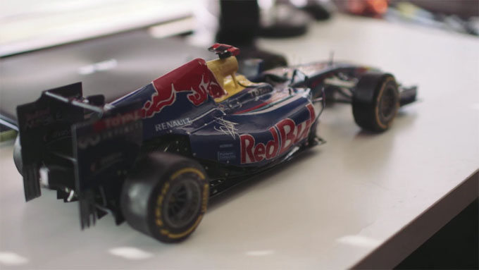 Red Bull Paper Craft
