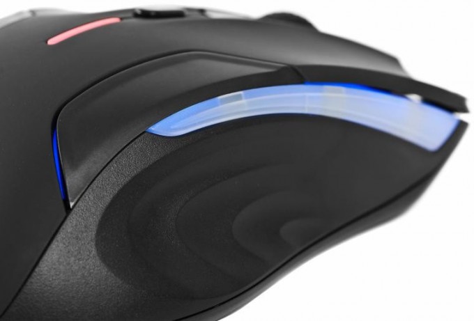 Sentey Nebulus Gaming Mouse - Right Side