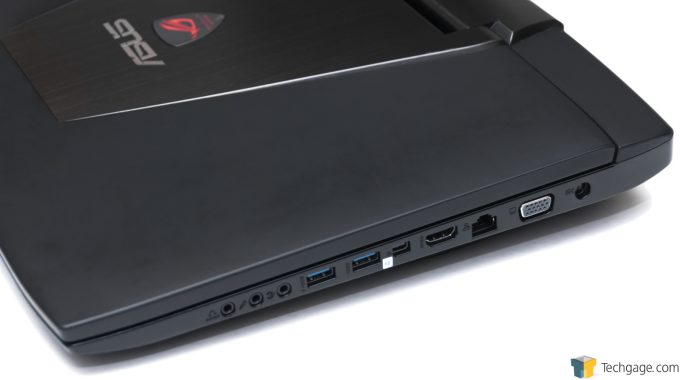 ASUS ROG G751JY Gaming Notebook - Right-side Connectivity