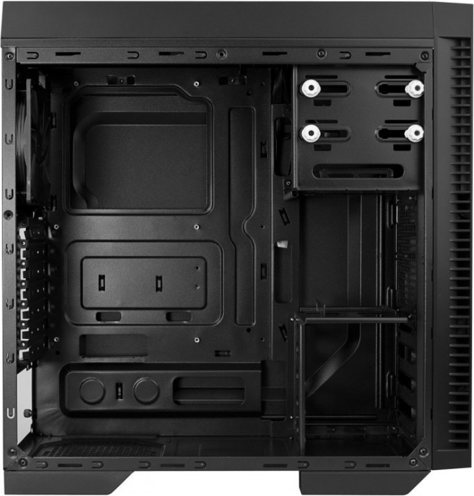 Antec P70 Chassis - Interior