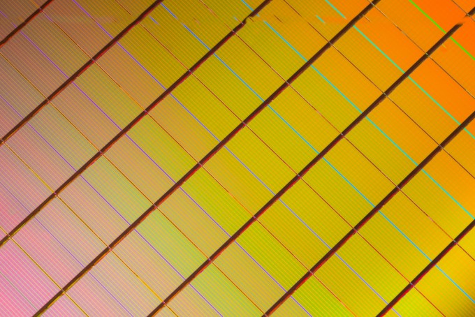 Intel and Micron 3D XPoint Water