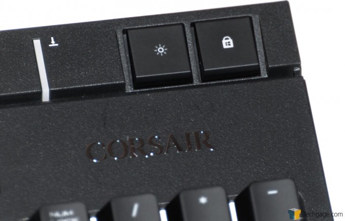 Corsair Strafe RGB Silent Keyboard (6) Backlight & Win-Key Lock