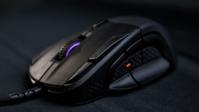 steelseries-rival-500-side-view