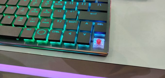 Cooler Master Shows Low Profile & 'Gamepad' Keyboards At Computex 2018 –  Techgage