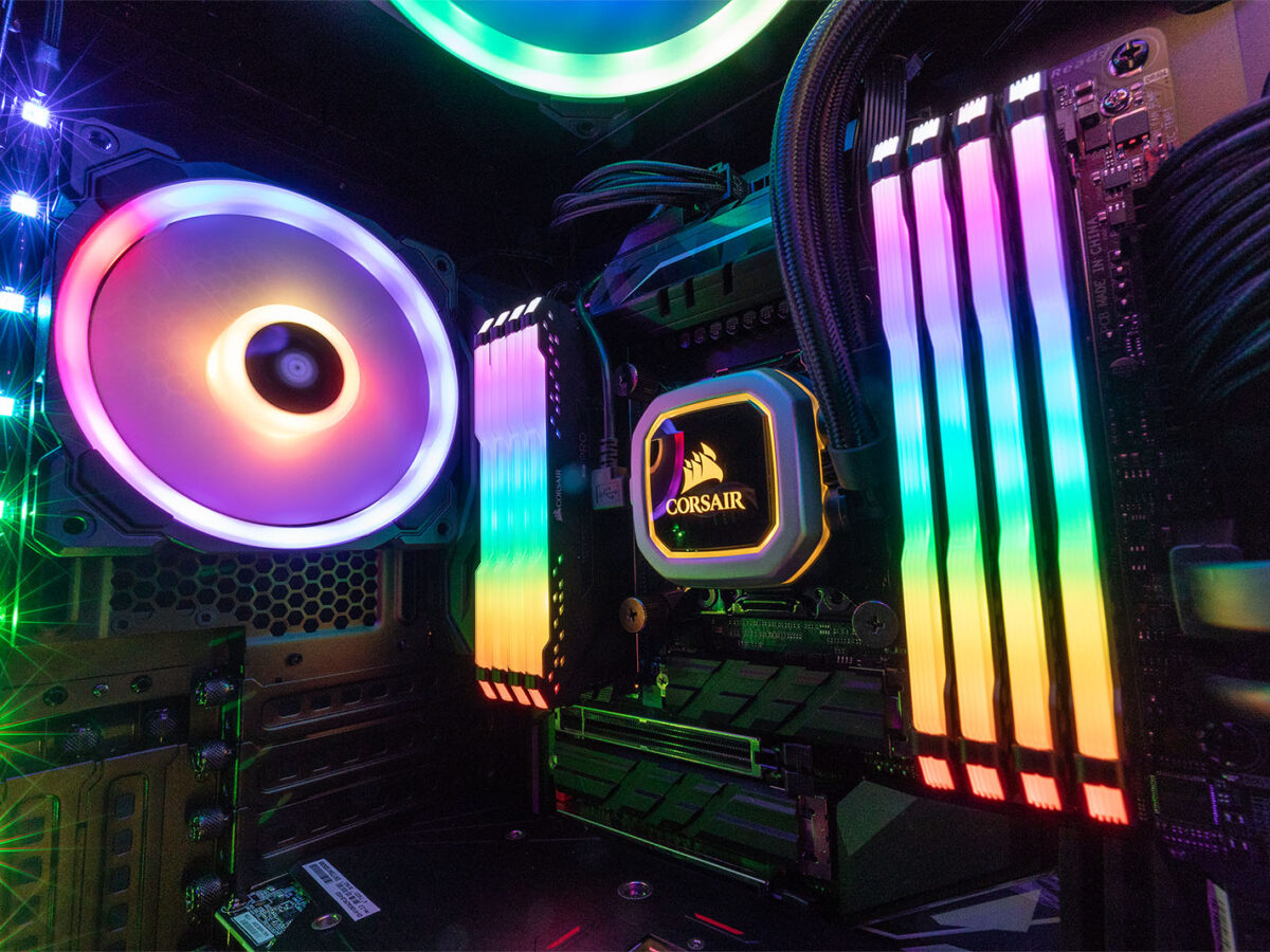 Corsair Officially Launches Its iCUE Control Software, Releases RGB DDR4 &  Chassis To Celebrate – Techgage