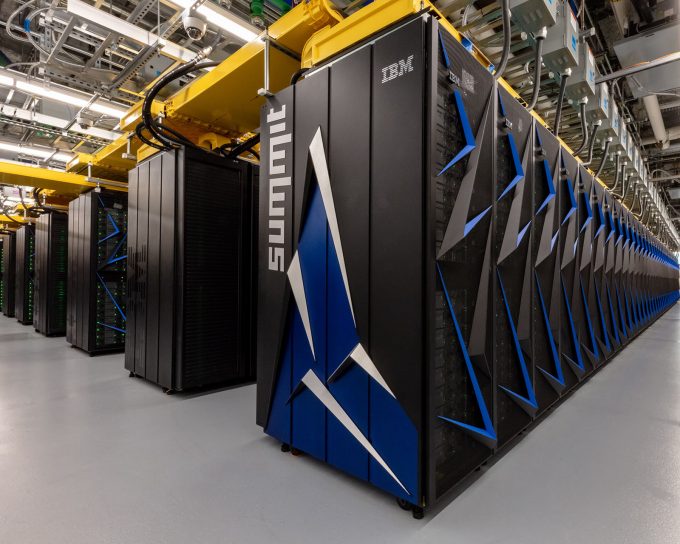 Oak Ridge National Laboratory's Summit Volta-powerd Supercomputer