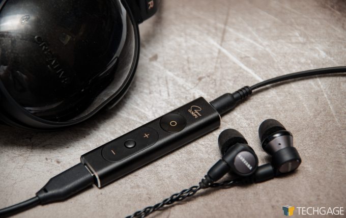 Creative Super X-Fi With Aurvana Trio And SE Headphone