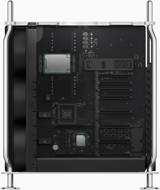 Apple Mac Pro (2019) - Inside
