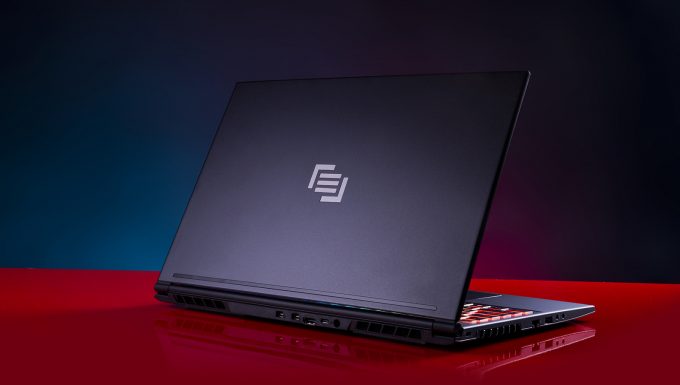 MAINGEAR VECTOR 15-inch Gaming Notebook - Back