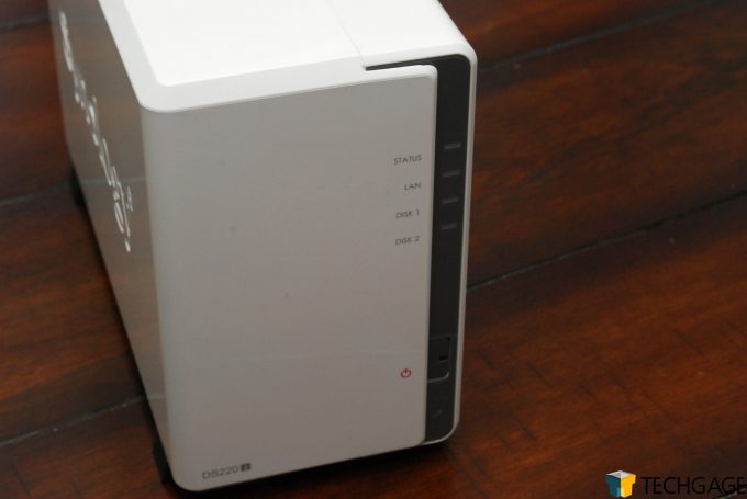 Synology DS220j Front Shot